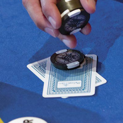Poker oyunu hakkında tüm detayları ve poker çeşitlerini yazımızda bulabilirsiniz.